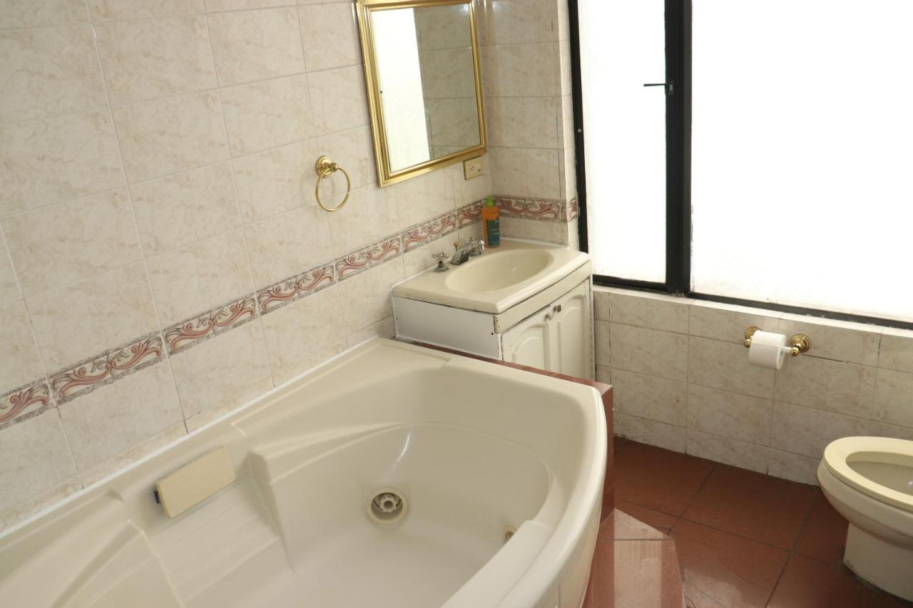 Hermosa Vista - A 10 Min Del Centro Historico X 6 Personas Apartment Quito Exterior foto